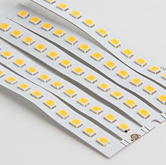 알루미늄 기반 유연 PCBA 정원용 LED 조명 지원 세 가지 색상 광 치료 시설